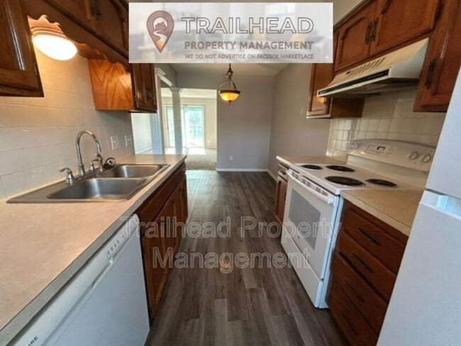 Photo - 1323 Laurel St