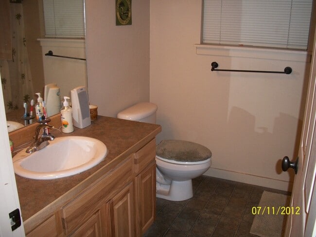 Photo - 3 Bedrooms 2 1/2 Bathroom Bozeman Townhouse - Great Location