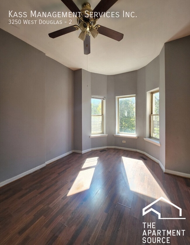 Building Photo - 3248 W Douglas Blvd Unit 2 Rental