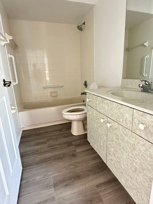 Photo - GREAT LOCATION! Four bedrooms, 3 Baths, Family Room