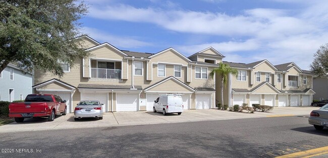 Photo - 7051 Deer Lodge Cir Unidad 112 Rental