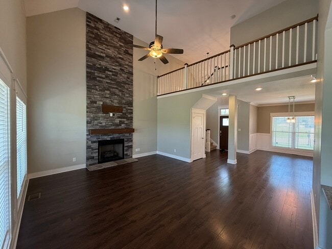 325 Piedmont Pl
