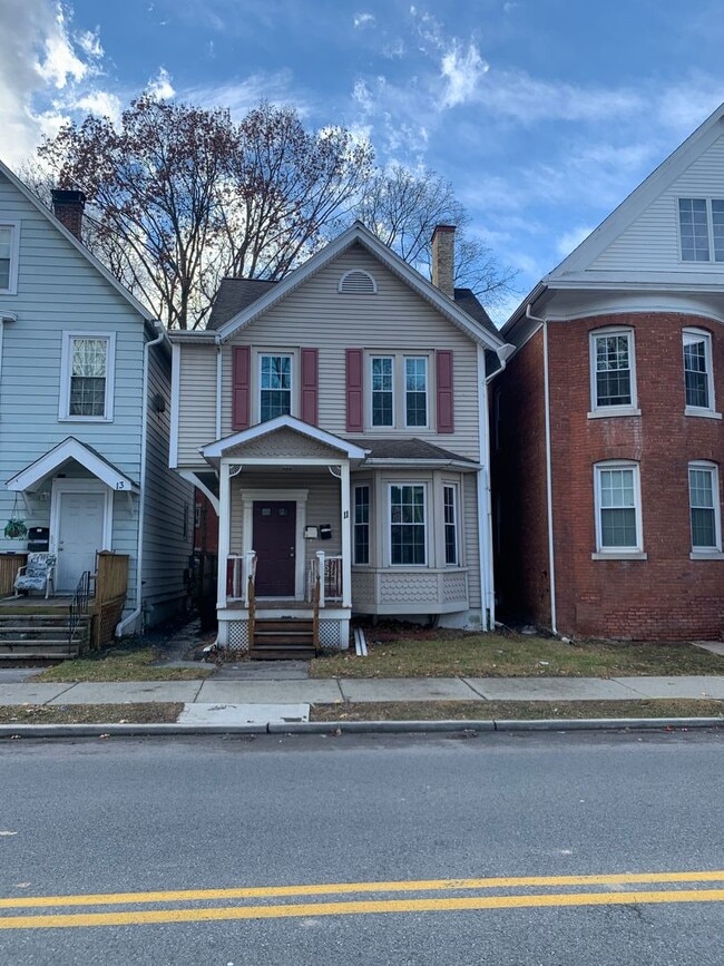 11 Hooker Ave Unit A