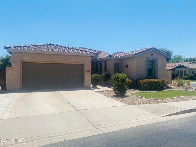 Photo - 453 W Lantana Pl House