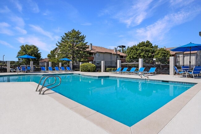 Building Photo - Shadowbrook Apartments
