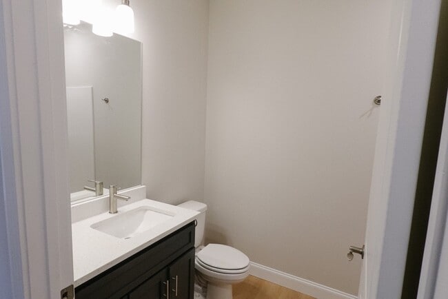 Photo - Laurel Ridge