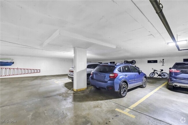 Building Photo - 12550 Lake Ave Unit 706 Rental