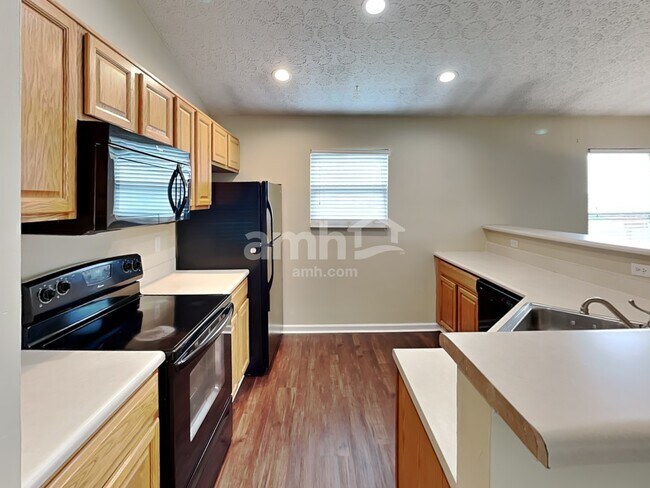 Photo - 8 Danielson Cir