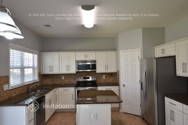 Photo - 2868 Donamire Ln NW