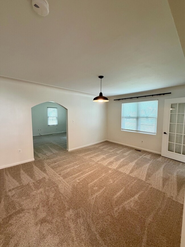 Photo - 721 Lee Ave