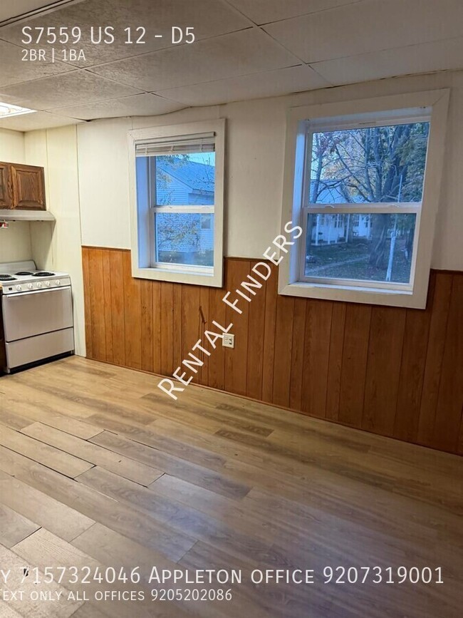 Photo - S7559 US-12 Unit D5