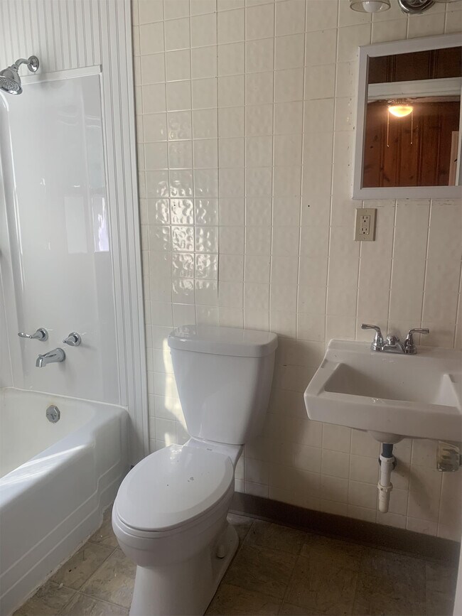 Photo - 10707 Hickman Mills Dr