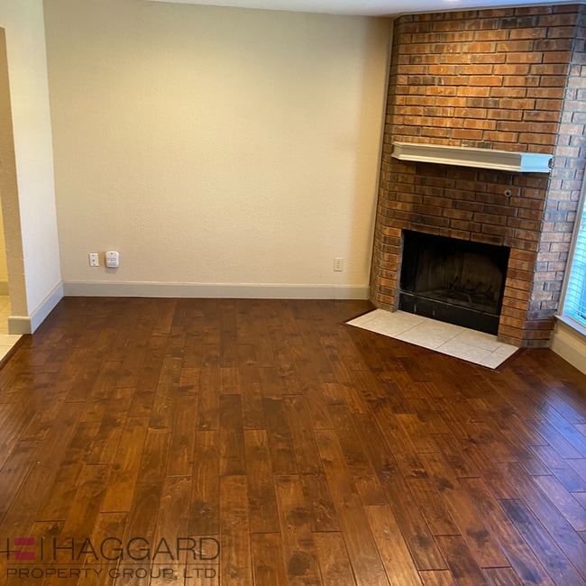 Photo - 3 bedroom 2.5 bathroom Duplex