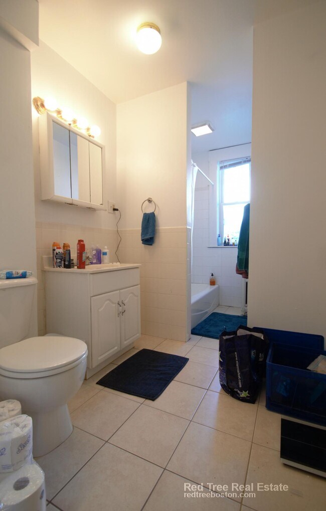 Photo - 25 Forest Hills St Unit 25 Forest Hills #3