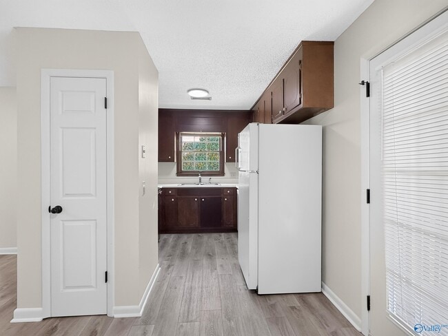Photo - 6209 Friar Tuck Dr NW Unit C