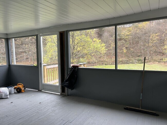 Photo - 3589 Bull Creek Rd Unidad 2nd Floor - 3589 Bull Creek Road