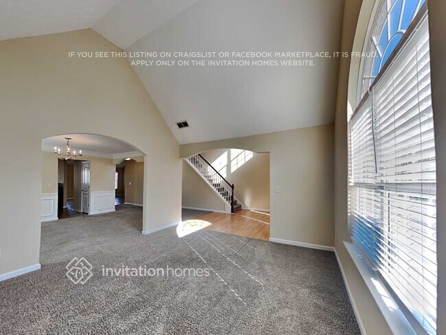 Photo - 4444 Grove Lake St SW