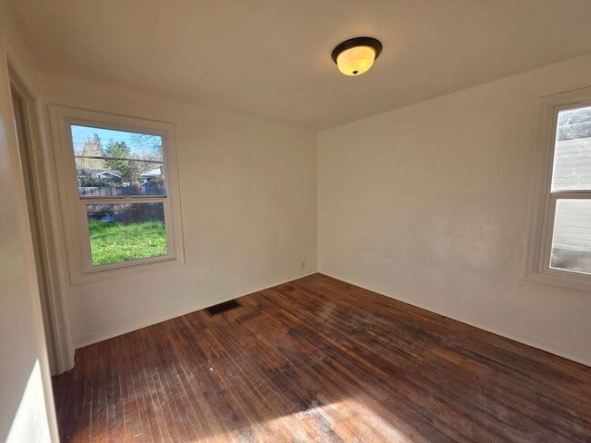 Photo - Charming 2 bed 1 bath
