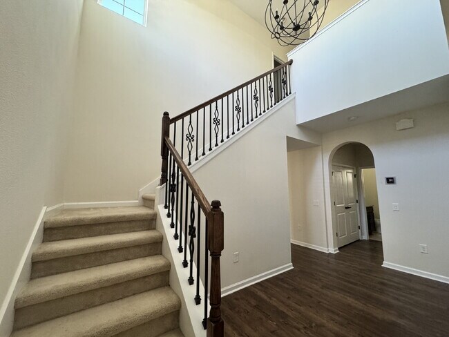 Photo - 3-Bed Home?Office room with Granite Touche...