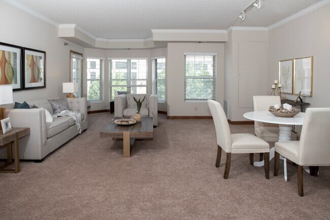 Photo - Cornelia Place