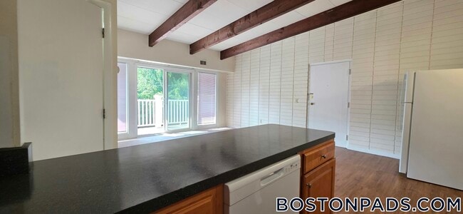 Photo - 18 Westgate Dr Unit 204