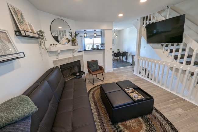 Photo - 7690 Barkwood Dr Unit 7690