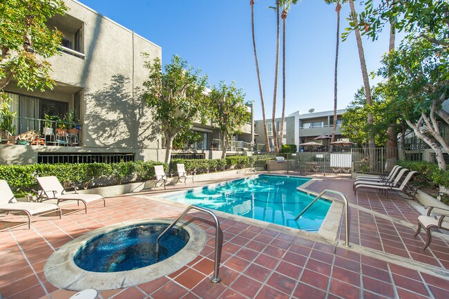 Encino Crest Apartments
