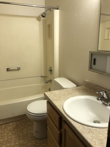 Photo - Chenana Apartments