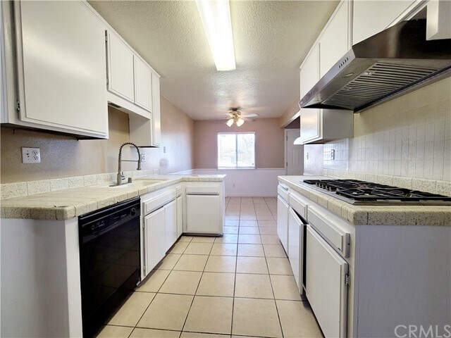 Photo - 9951 Candlewood St