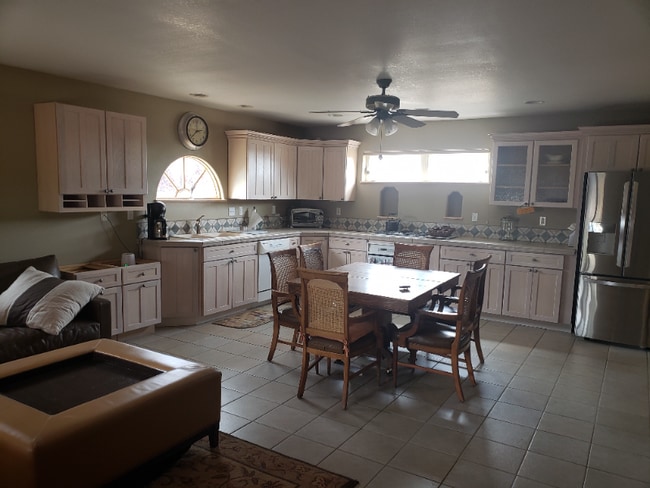 Photo - 100 Bauer Ave