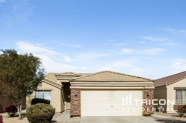 Building Photo - 3332 W Wayland Dr Rental