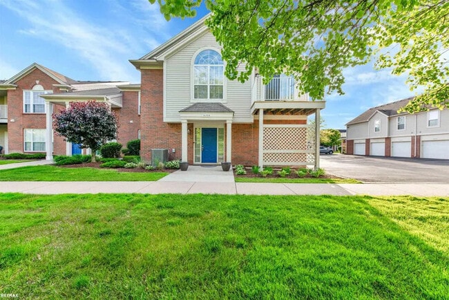 Photo - 51709 Adler Park Dr W Condo Unit w