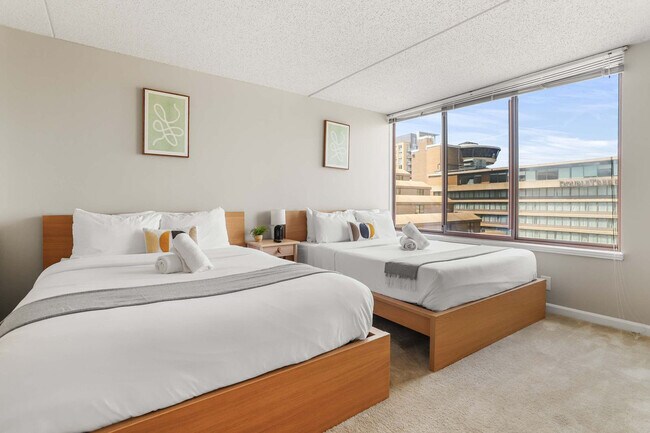Photo - 401 12th St S Unit SI FL14-ID1589859P