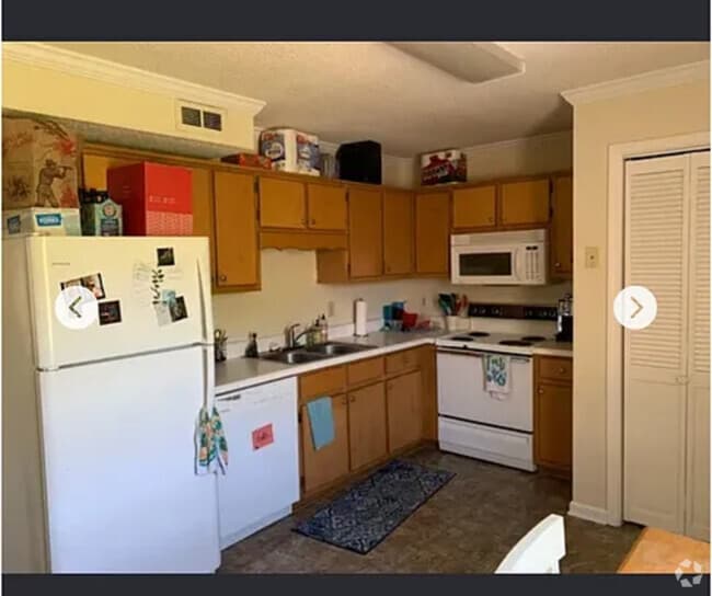 Building Photo - 2165 S Milledge Ave Unit D1 Rental