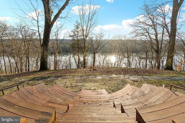 Photo - 11540 Springridge Rd