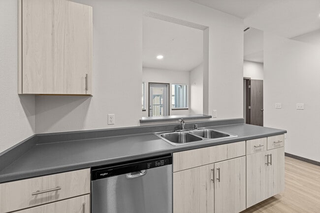 Photo - The Cape at Interlake