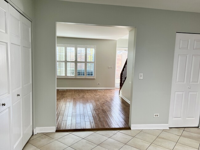 Photo - 645 Le Parc Cir