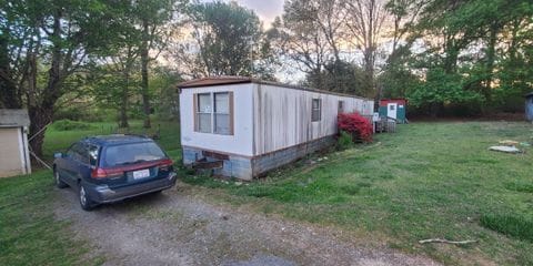 Photo - 8364 Cedar St (Connelly Springs, NC)