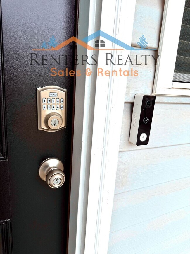 Photo - 4 bedroom Townhouse in Madison