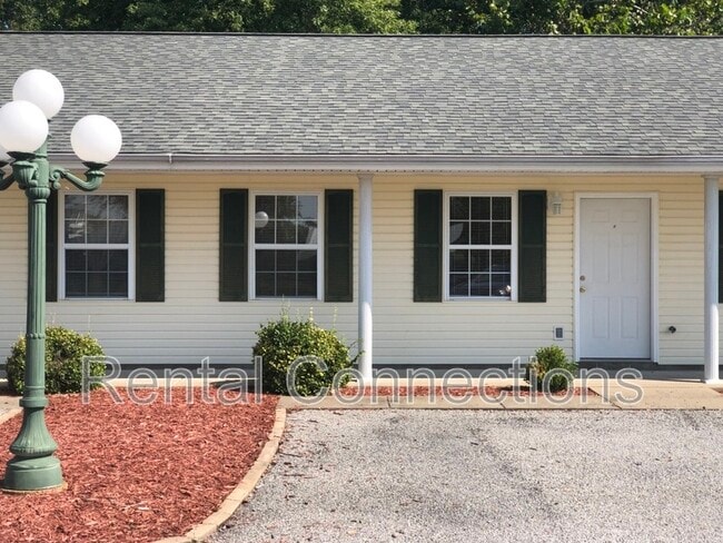 605 1/2 Old Creal Springs Rd - 605 1/2 Old Creal Springs Rd Rental