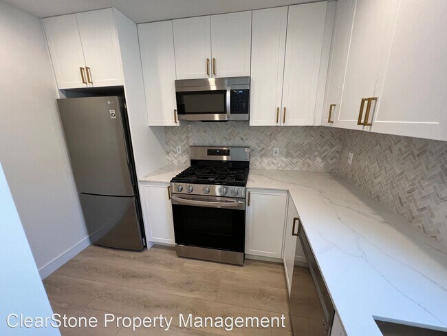 Photo - 2 br, 2 bath House - 3860 Boyce Ave