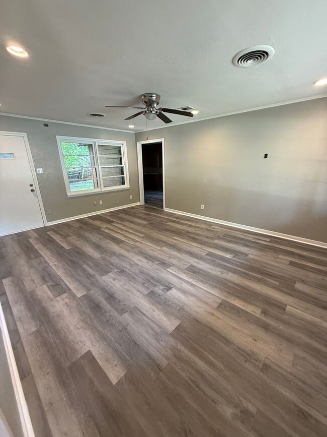 Photo - 4016 Marshall Dr