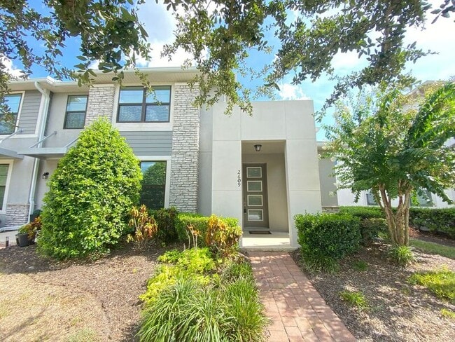 Building Photo - 2609 Amati Dr Rental