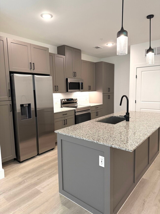 Photo - 16601 Braker Ln Unit 7110