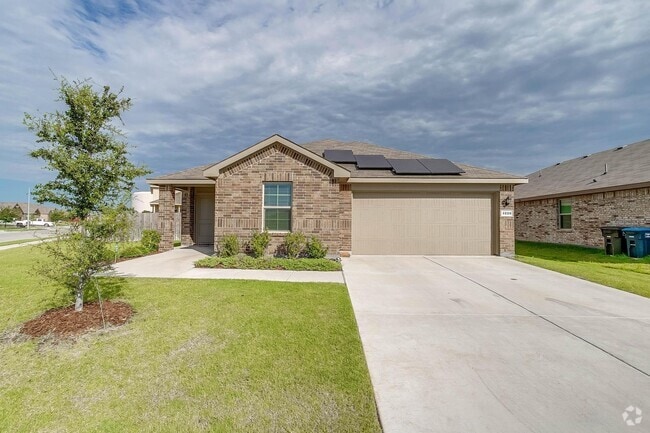 Building Photo - Nice 3 Bed, 2 Bath House in Creekside Esta...
