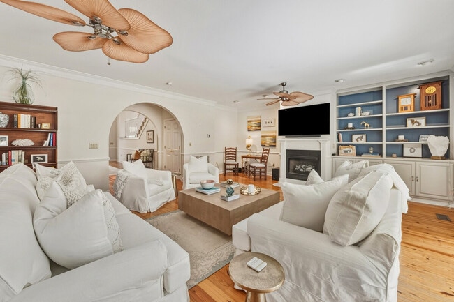 Photo - 21 Wallace Pate Dr Unit ID1465811P