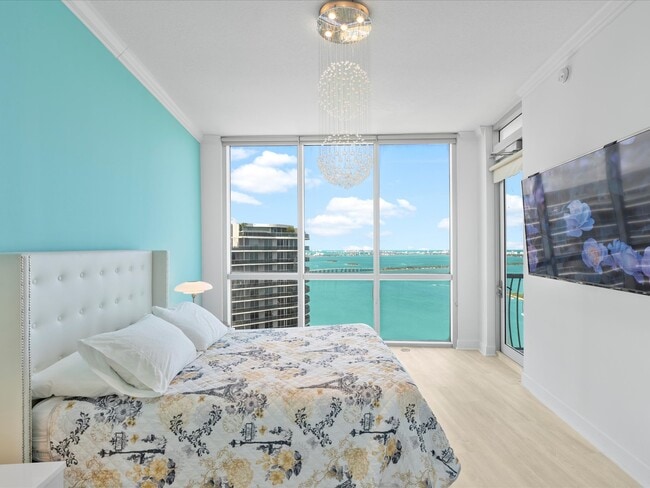 Photo - 1750 N Bayshore Dr Unit #TS-5601