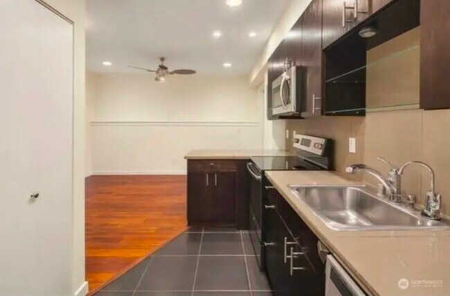 Photo - 6547 42nd Ave SW Unit Loft 42