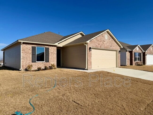 Building Photo - 1006 W Lawton Rd