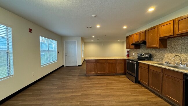 Photo - 1144 N Hazel St Unit 1